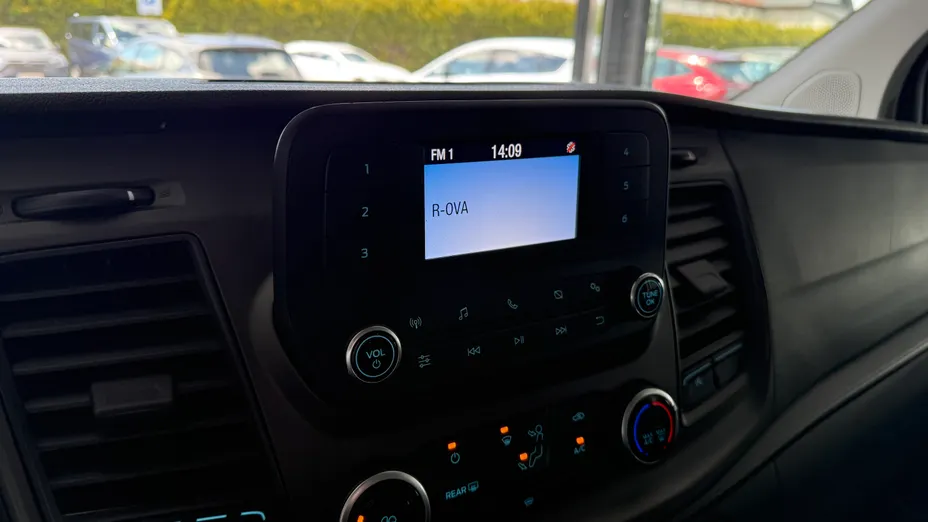 FORD Transit Custom Transit Custom Kombi 340 L2H1 Trend Aut.