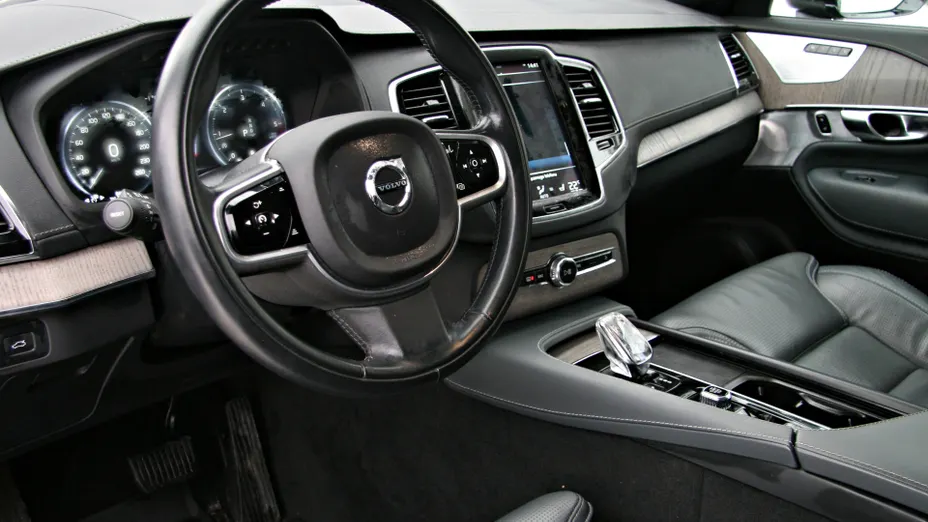 VOLVO XC90 XC90 B5 D AWD Inscription 7os aut