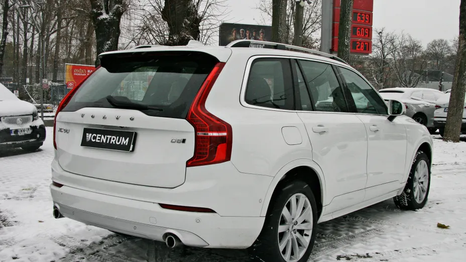 VOLVO XC90 XC90 D5 AWD Momentum