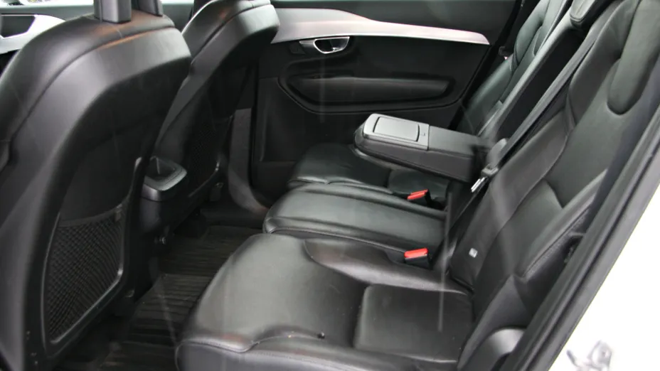 VOLVO XC90 XC90 D5 AWD Momentum