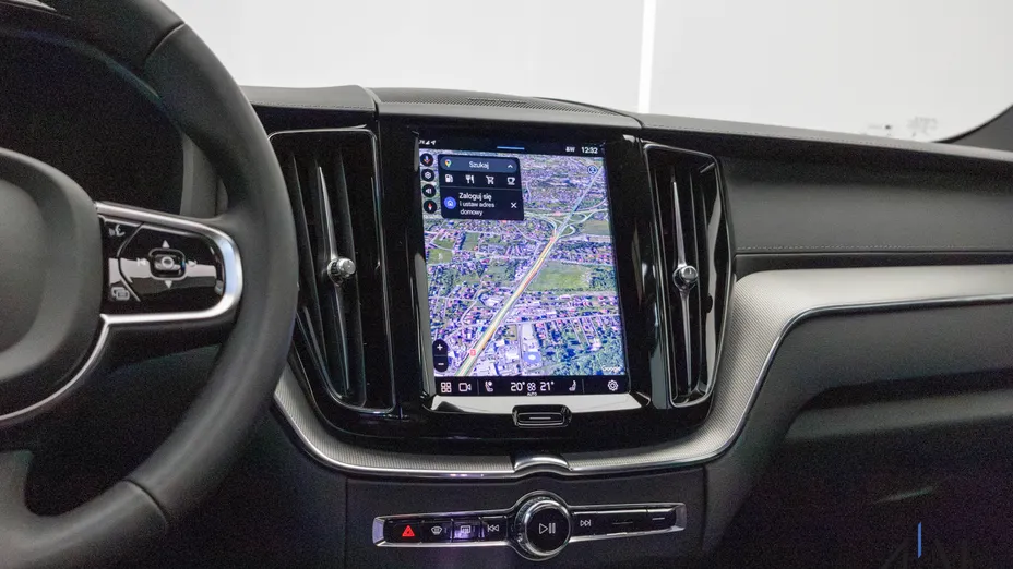 VOLVO XC60 XC60 B4 D AWD Ultimate Dark aut