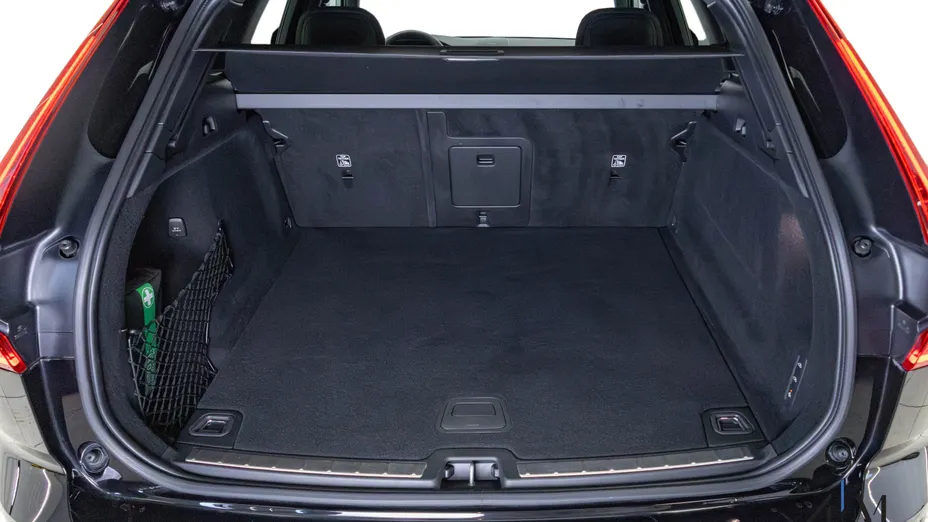 VOLVO XC60 XC60 B4 D AWD Ultimate Dark aut