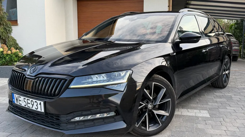 SKODA Superb Superb 2.0 TDI SCR Sportline DSG