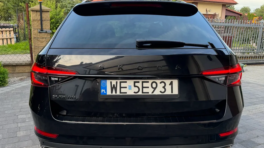SKODA Superb Superb 2.0 TDI SCR Sportline DSG