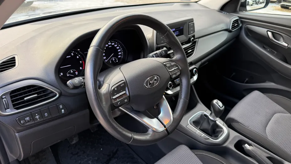 HYUNDAI i30 i30 1.5 DPI Classic +