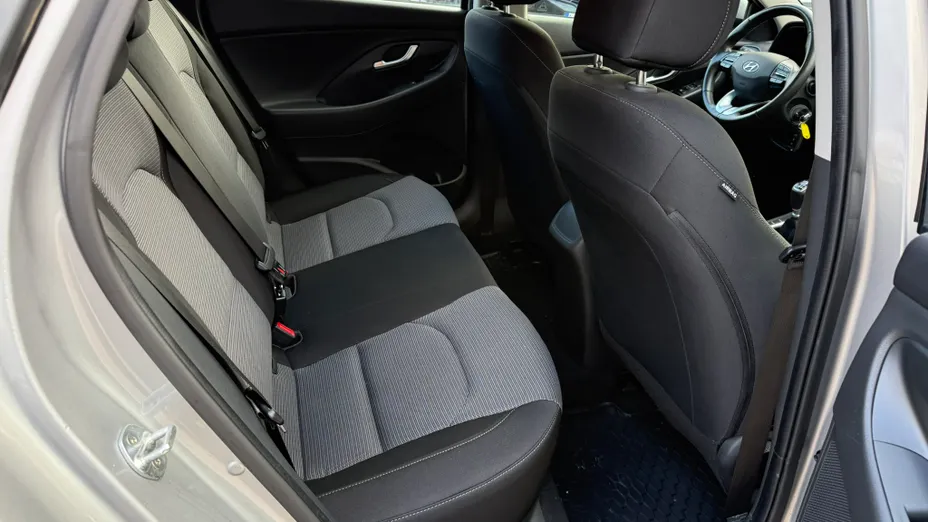 HYUNDAI i30 i30 1.5 DPI Classic +