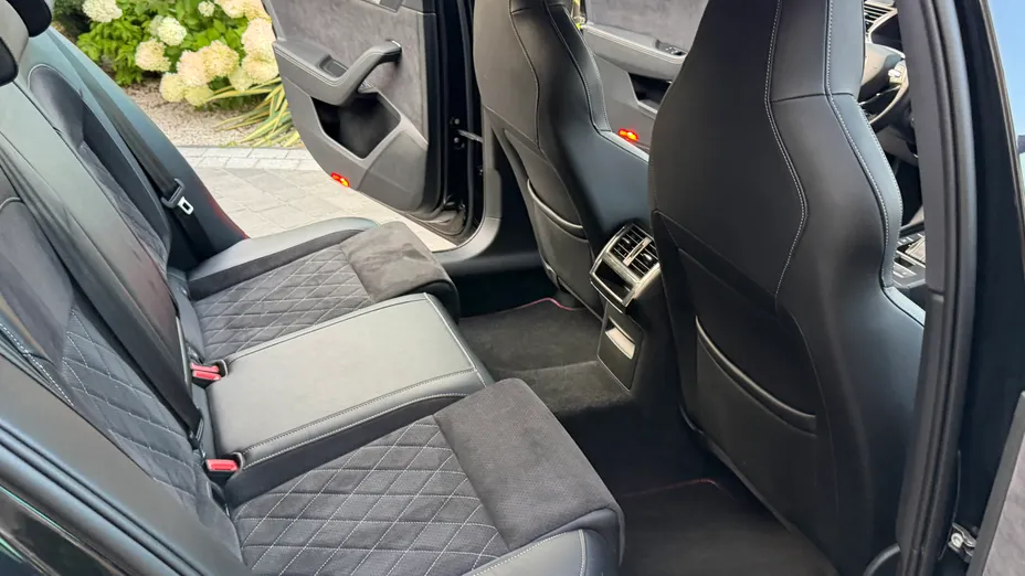 SKODA Superb Superb 2.0 TDI SCR Sportline DSG