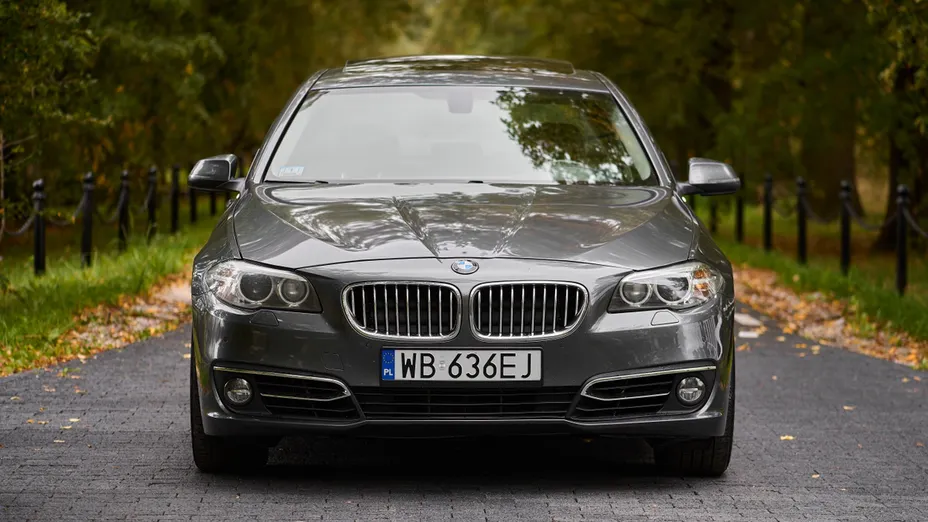 BMW Seria 5 528i xDrive
