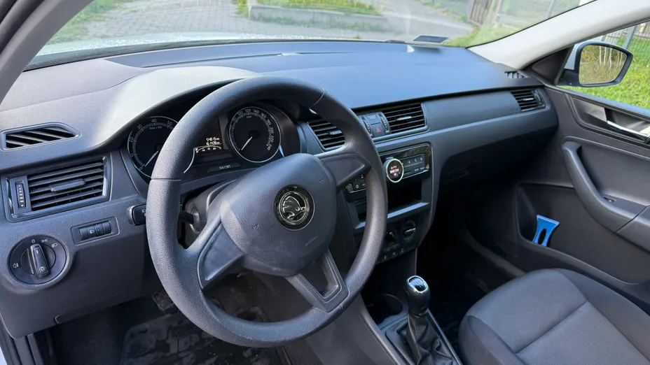 SKODA Rapid Rapid 1.0 TSI Ambition