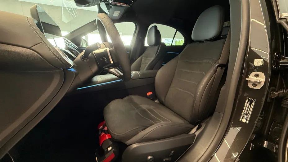 MERCEDES-BENZ E Klasa E 200 mHEV 4-Matic AMG 9G-Tronic