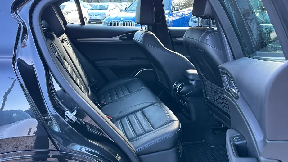 ALFA ROMEO Stelvio Stelvio 2.0 Turbo Veloce Q4 aut