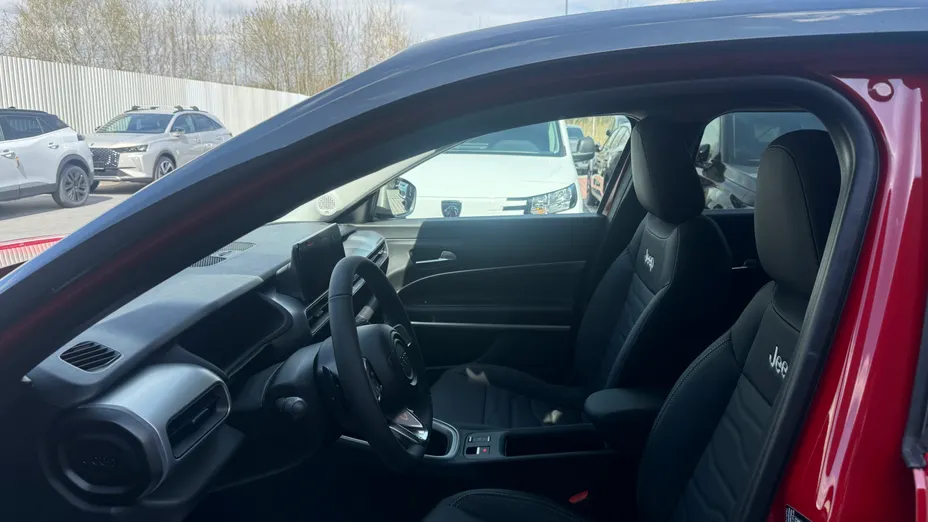 JEEP Avenger Avenger 1.2 T3 mHEV Summit Winter Edition FWD eDCT6 Nowy