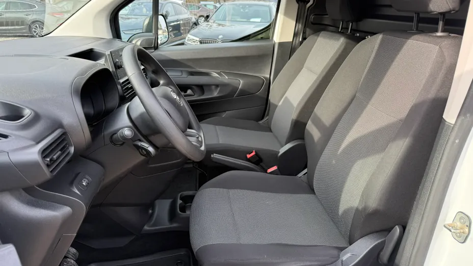 TOYOTA Proace City Proace City 1.5 D-4D Long 2,4t Active