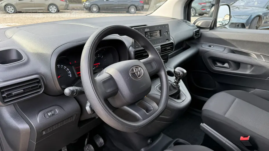 TOYOTA Proace City Proace City 1.5 D-4D Long 2,4t Active