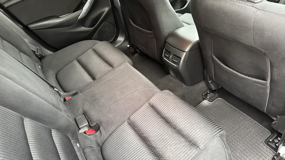 MAZDA 6 6 2.0 Skybusiness