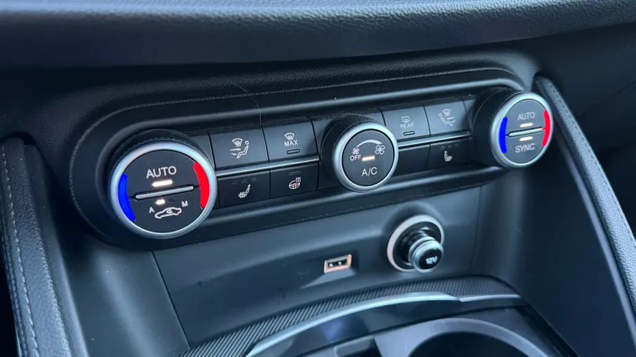 ALFA ROMEO Stelvio Stelvio 2.0 Turbo Executive Q4 aut