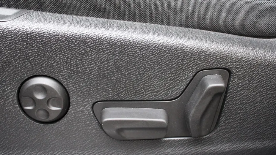 PEUGEOT 3008 3008 1.6 PureTech GT S&S EAT8