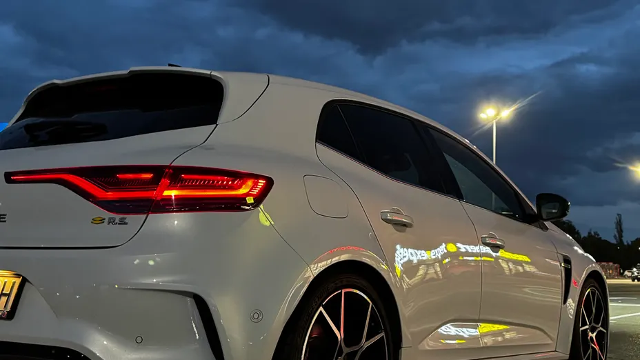 RENAULT Megane Megane 1.8 TCe FAP R.S. Trophy EDC