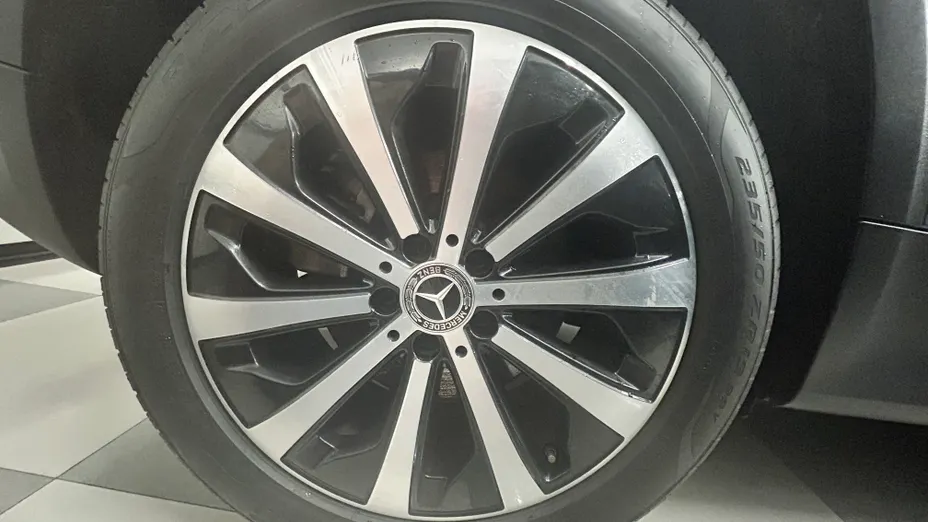 MERCEDES-BENZ GLB GLB 250 mHEV 4-Matic AMG Line 8G-DCT