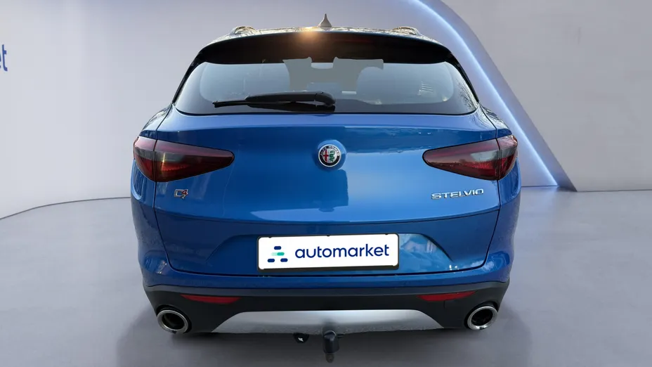 ALFA ROMEO Stelvio Stelvio 2.0 Turbo Executive Q4 aut