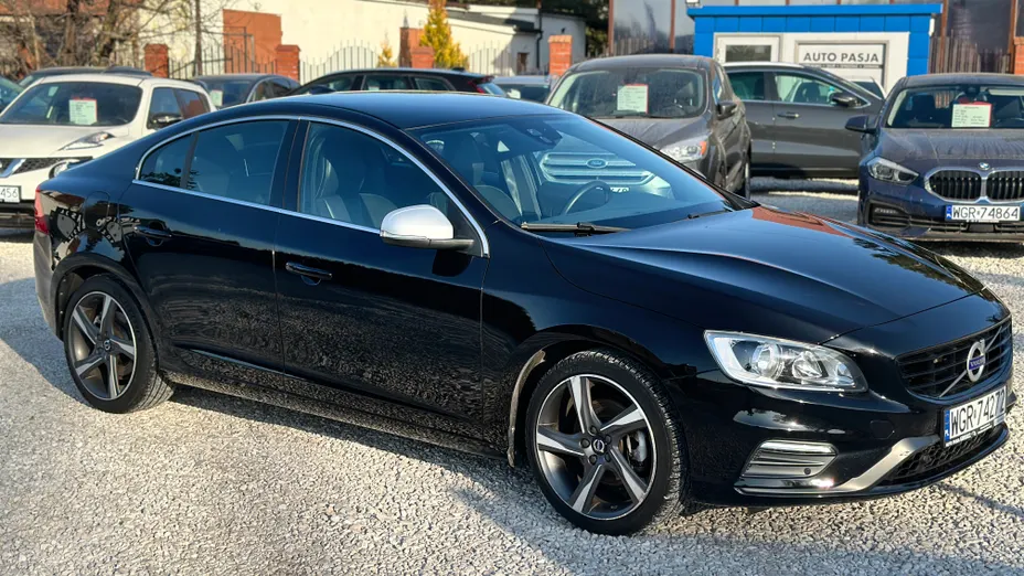 VOLVO S60 S60 D2 Drive-E R-Design Momentum aut