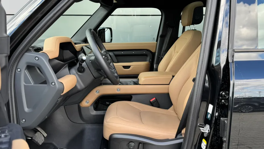 LAND ROVER Defender Defender 110 3.0 D250 mHEV X-Dynamic HSE