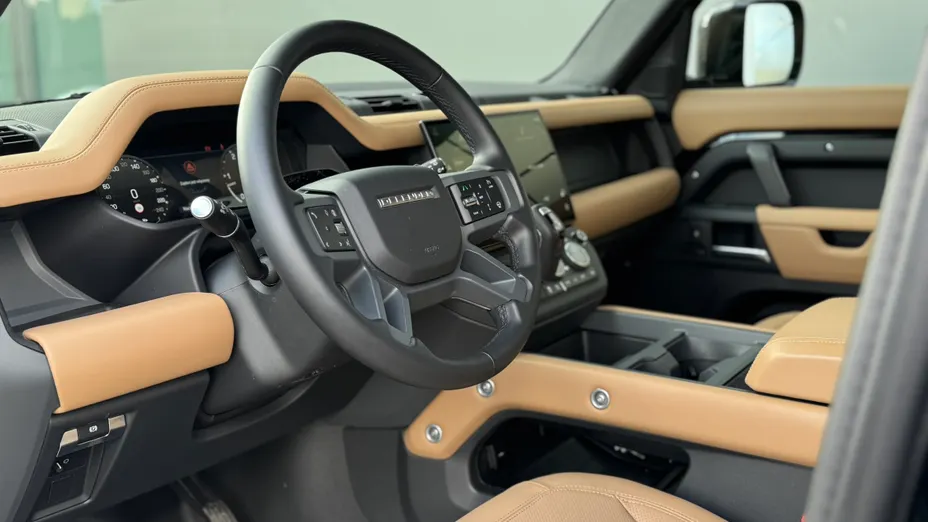 LAND ROVER Defender Defender 110 3.0 D250 mHEV X-Dynamic HSE