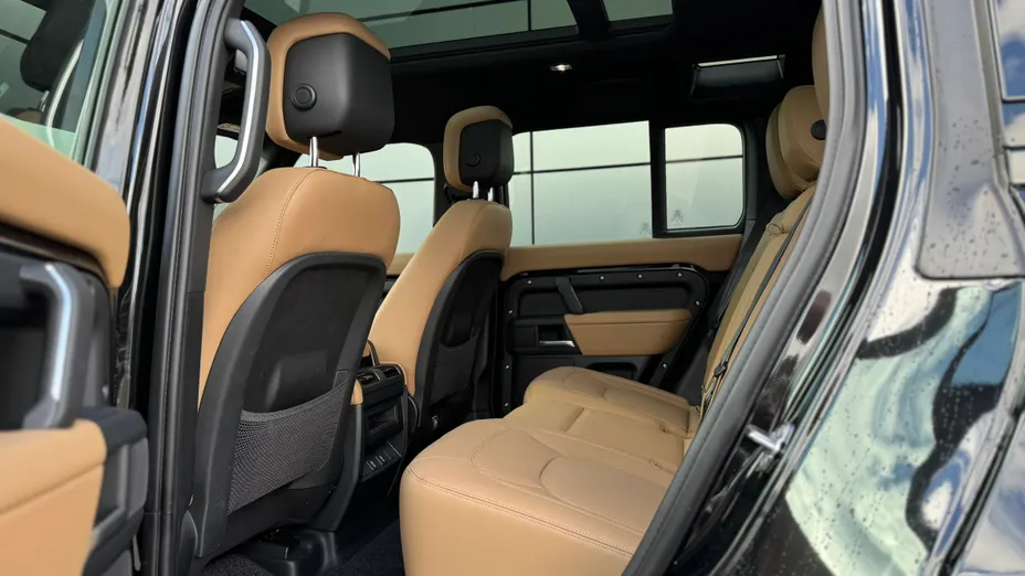 LAND ROVER Defender Defender 110 3.0 D250 mHEV X-Dynamic HSE
