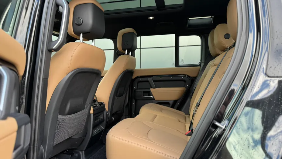 LAND ROVER Defender Defender 110 3.0 D250 mHEV X-Dynamic HSE
