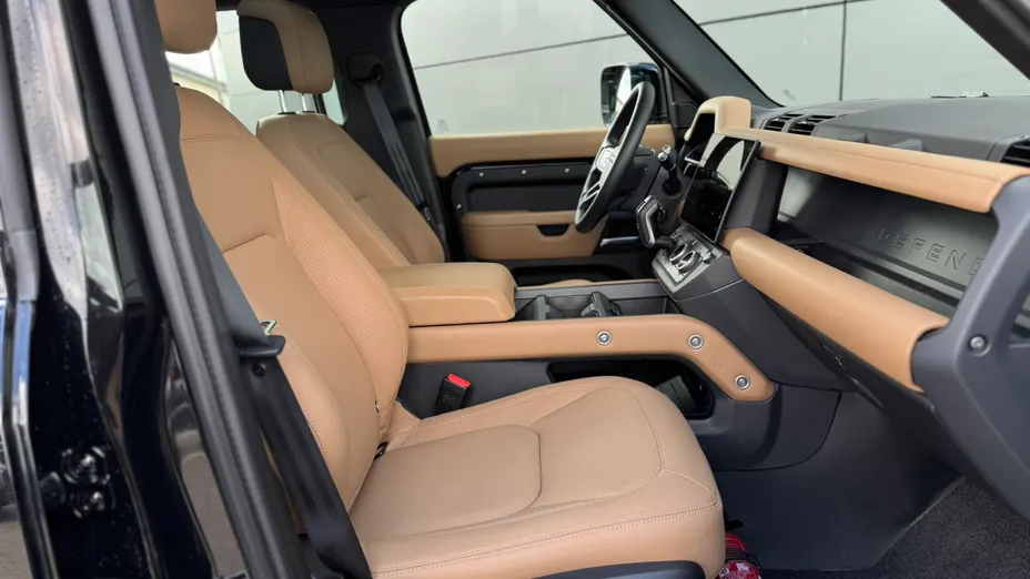 LAND ROVER Defender Defender 110 3.0 D250 mHEV X-Dynamic HSE