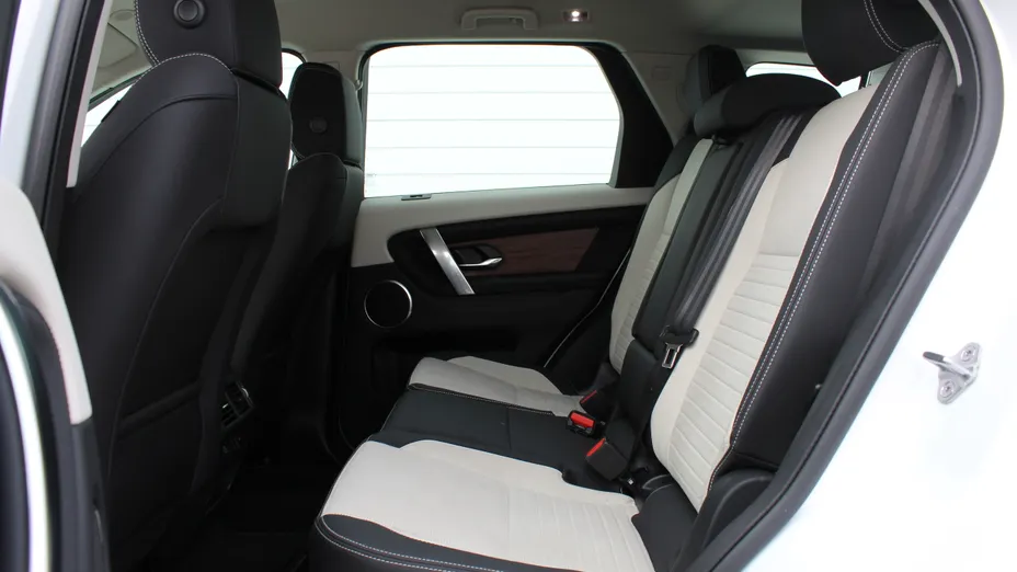 LAND ROVER Discovery Sport Discovery Sport 2.0 D200 mHEV S aut