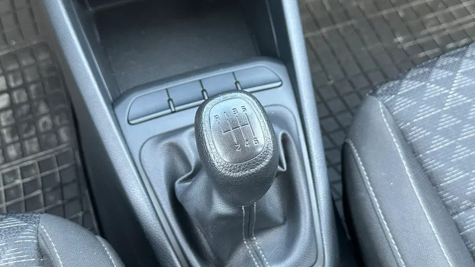 KIA Rio Rio 1.0 T-GDI M