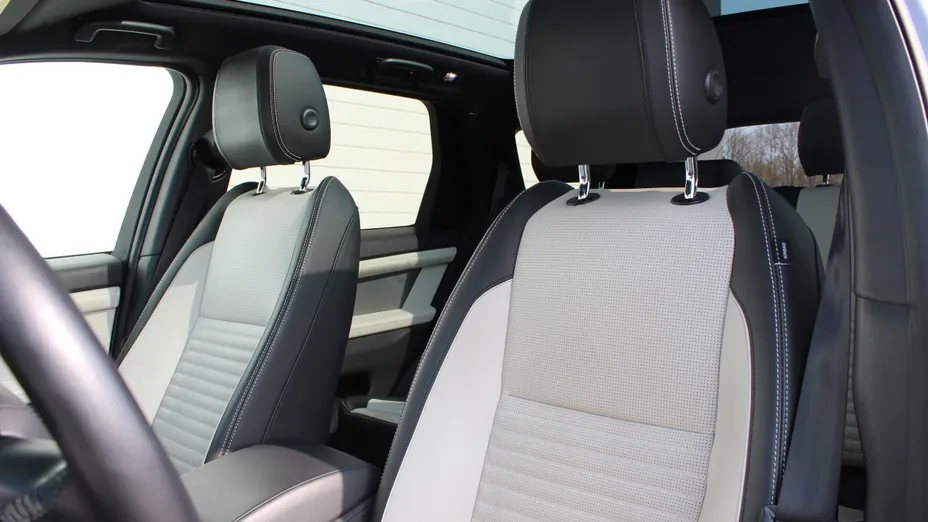 LAND ROVER Discovery Sport Discovery Sport 2.0 D200 mHEV R-Dynamic HSE aut