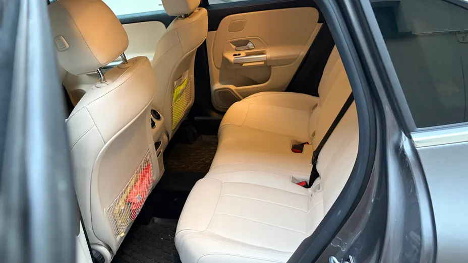 MERCEDES-BENZ GLA GLA 200 Business Edition