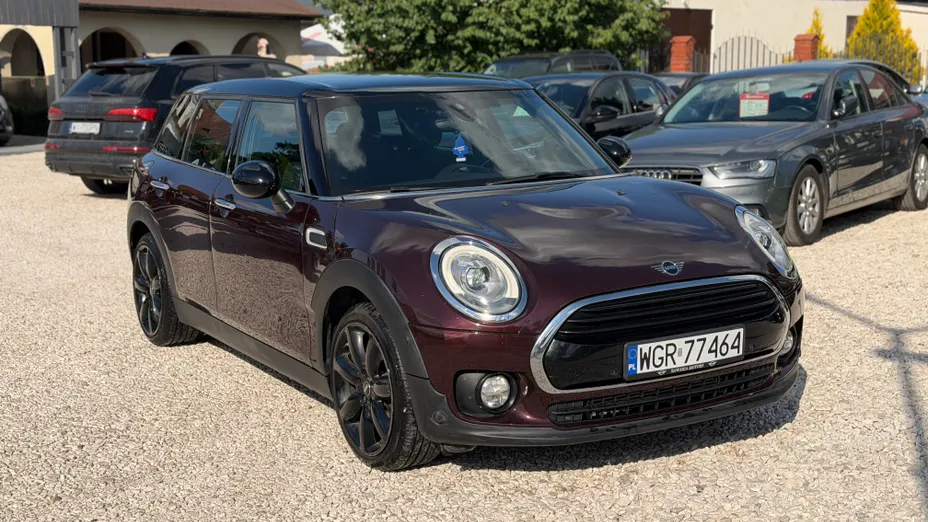 MINI Cooper -
