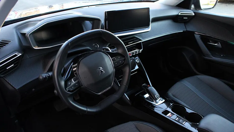 PEUGEOT 2008 2008 1.5 BlueHDi Allure S&S EAT8