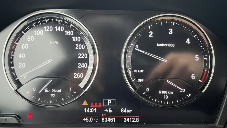 BMW Seria 2 216d aut