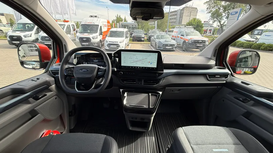 FORD Tourneo Custom Tourneo Custom 2.0 EcoBlue 320 L2 Active aut Nowy