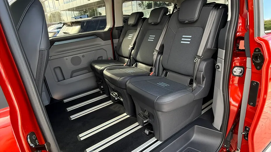 FORD Tourneo Custom Tourneo Custom 2.0 EcoBlue 320 L2 Active aut Nowy