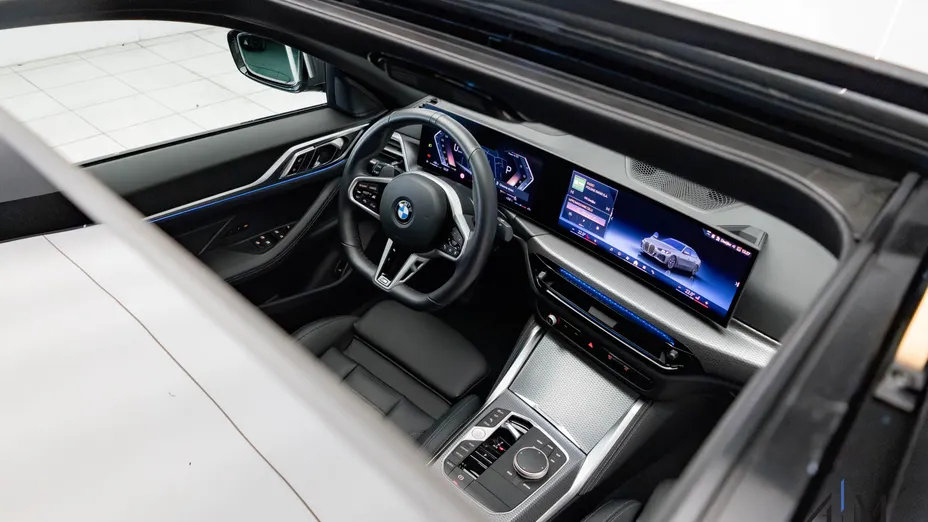 BMW Seria 4 430i xDrive M Sport aut