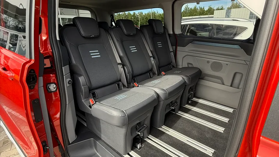 FORD Tourneo Custom Tourneo Custom 2.0 EcoBlue 320 L2 Active aut Nowy