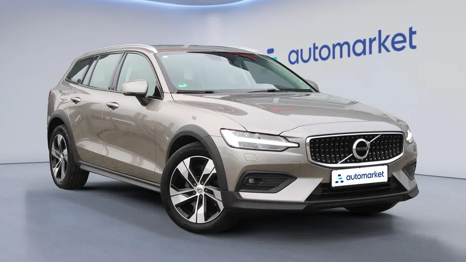 VOLVO V60 V60 CC Pro B4 D AWD aut