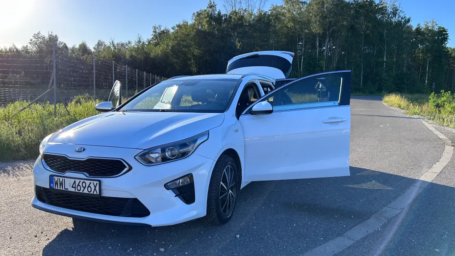 KIA Cee'd Ceed 1.6 CRDi SCR L Business Line