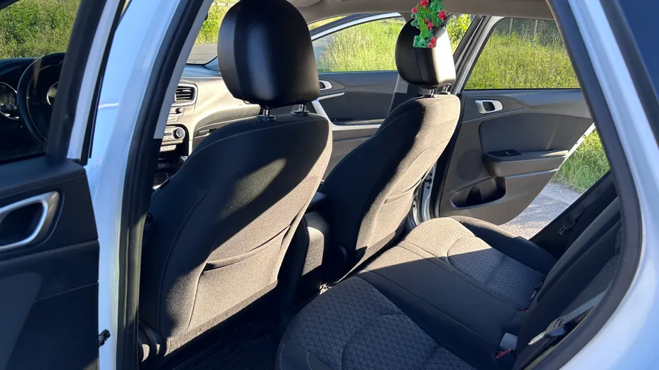 KIA Cee'd Ceed 1.6 CRDi SCR L Business Line