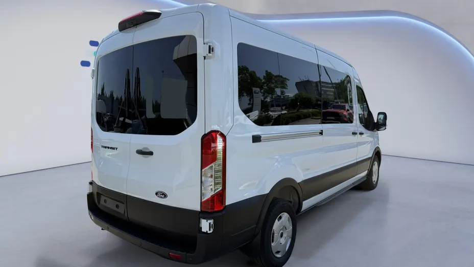 FORD Transit Transit 350 Kombi M1 L3H2 Trend Aut. Nowy