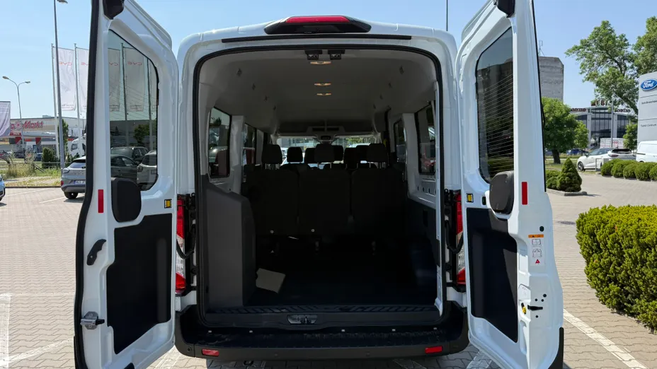 FORD Transit Transit 350 Kombi M1 L3H2 Trend Aut. Nowy