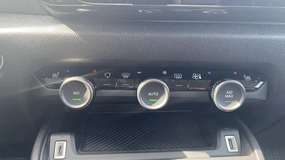 CITROEN C4 X C4 X 1.2 PureTech Plus S&S EAT8