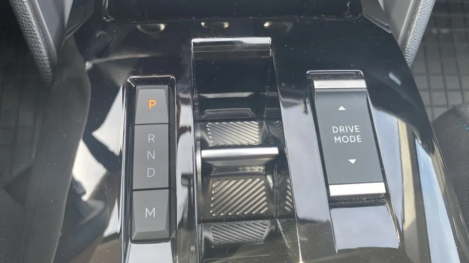 CITROEN C4 X C4 X 1.2 PureTech Plus S&S EAT8