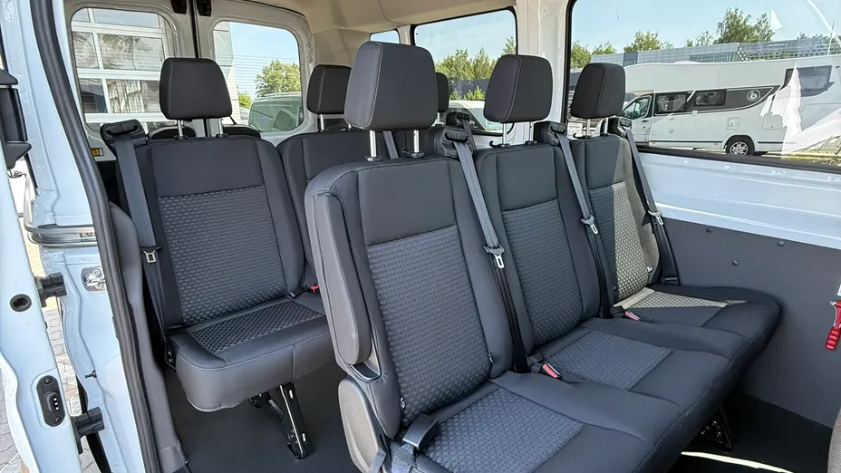 FORD Transit Transit 350 Kombi M1 L3H2 Trend Aut. Nowy