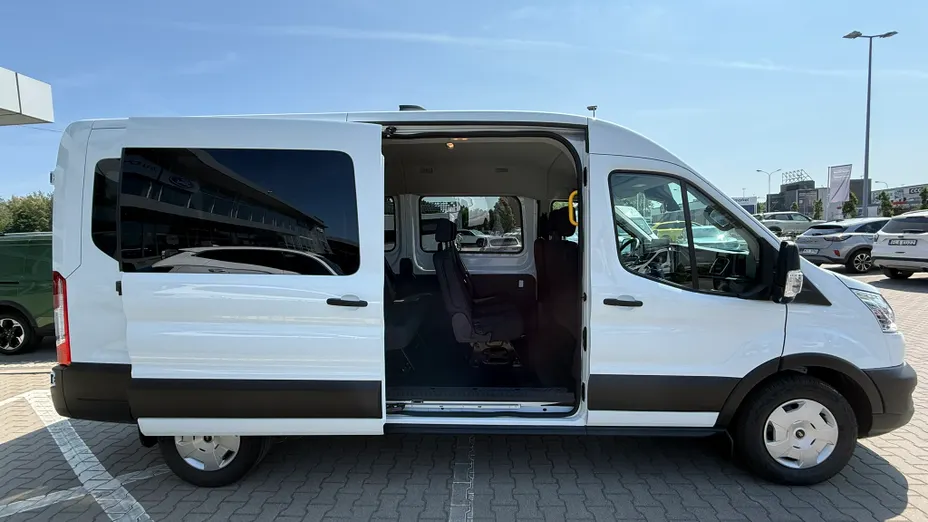 FORD Transit Transit 350 Kombi M1 L3H2 Trend Aut. Nowy